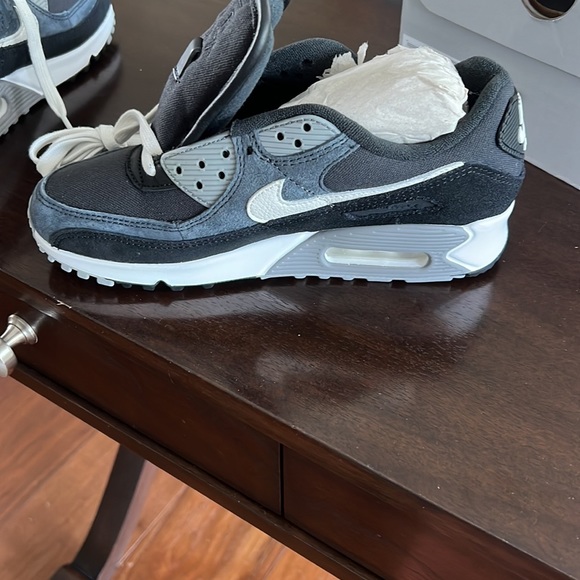 Nike Air Max 90 PRM size men’s 6.5, color off noir/summit white-black - Picture 12 of 12